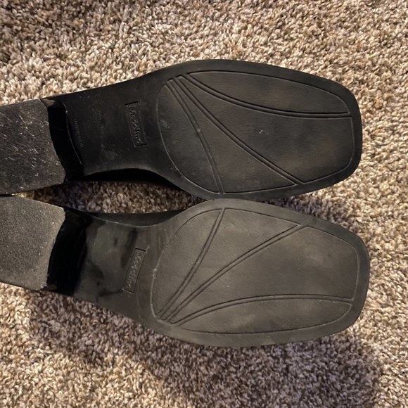 Madeline Soft Black Leather Chunk 2" Heal slip on. Size 8.5 M - Picture 6 of 7